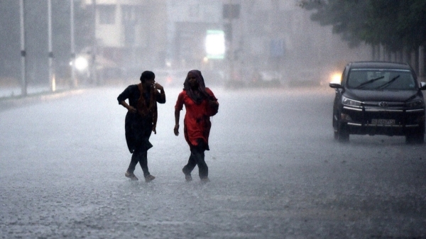  Rain to continue in Tamil Nadu as New low pressure is formed in the Arabic Ocean, says Weather Departement 
