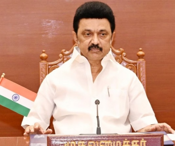 Apart from Tamil Nadu government Rs.6000 relief fund, few more relief items will be given to people 