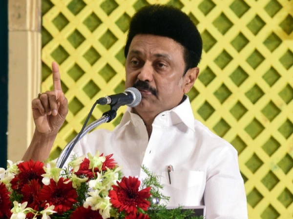 People who have ration cards outside Chennai are worried about the announcement of the government People who have ration cards outside Chennai are worried about the announcement of the government