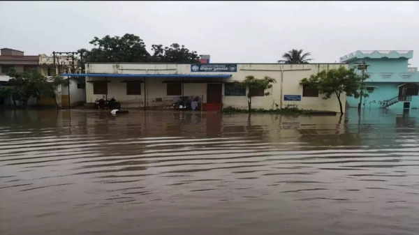 Thoothukudi Kayalpattinam 86cm, Tiruchendur 670 cm record break rain