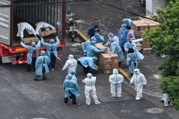 Singapore records 56,000 COVID-19 cases- moves towards Lockdown? 