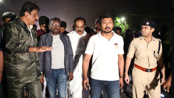 What did Director Mari Selvaraj say after meeting flood affected people in Thirunelveli and Tuticorin? 