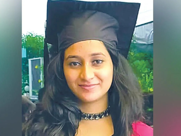 Kerala Female Doctor Sahana took anesthetic injection for dowry issue and Dr ruwais gets bail in Kerala High court 