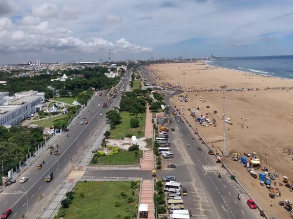 Bomb threat to 30 places including Chennai Marina Beach through email sent to DGP office 