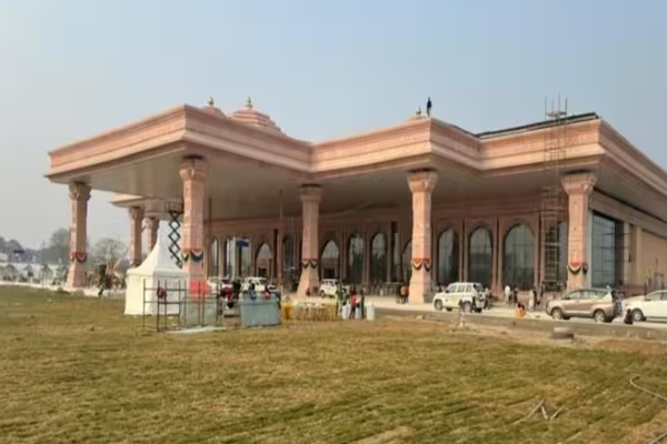  PM Modi will visit Ayodhya today to inaugurate the new airport and redeveloped railway station