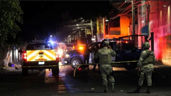 Gunmen killed six people 26 Injured at a party in northwestern Mexico 