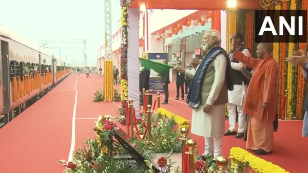 6 Vande Bharat trains including Coimbatore - Bangalore Cantt route to be flagged off by PM Modi today 6 Vande Bharat trains including Coimbatore - Bangalore Cantt route to be flagged off by PM Modi today