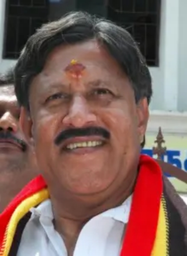 After marriage, Vijayakanth went straight to another wedding