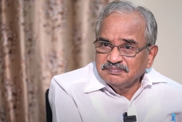 Netizens are trolling the meeting between Tamilaruvi Manian and Annamalai Netizens are trolling the meeting between Tamilaruvi Manian and Annamalai