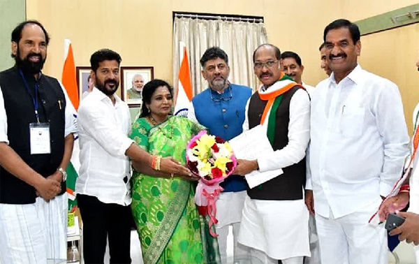 assembly-election-win-congress-revanth-reddy-meets-governor-stake-claim-to-form-govt-in-telangana