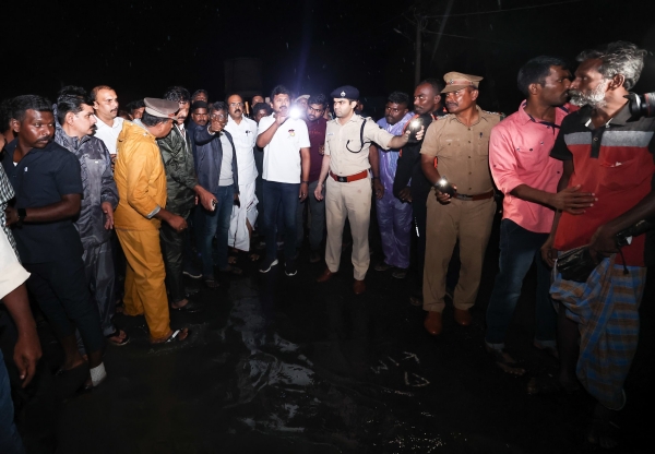  BJP questions Director Mari Selvaraj on joined with Nellai rescue works