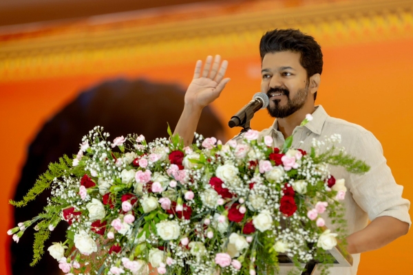 Why didnt Rajini, Kamal, Vijay, Ajith donate funds for Cyclone Michaung relief 