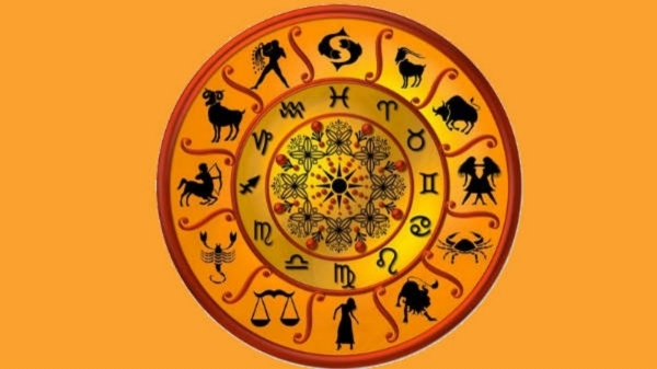 Year Ender 2023: Guru peyarchi Palan these zodiac signs gets Marriage and child birth