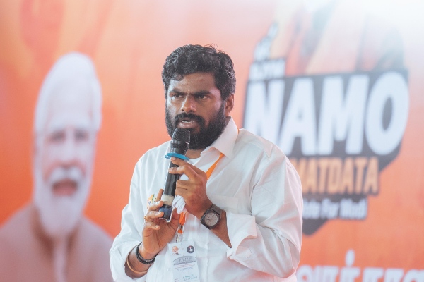 What is DMKs chances of winning the 2024 Lok Sabha elections?