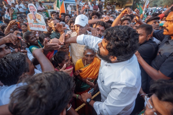 What is DMKs chances of winning the 2024 Lok Sabha elections?