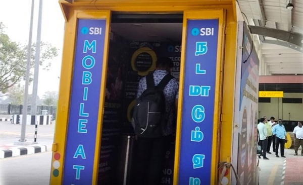 Mobile ATM has been set up at Kilambakkam bus terminus in Chennai