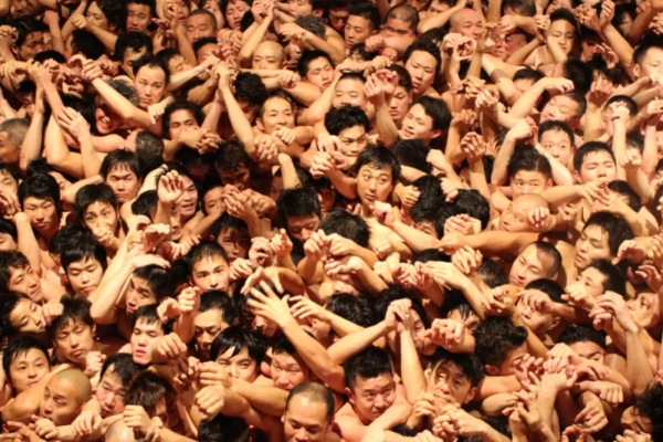Women Allowed to Participate in Mens Naked festival called Hadaka Matsuri in Japan 
