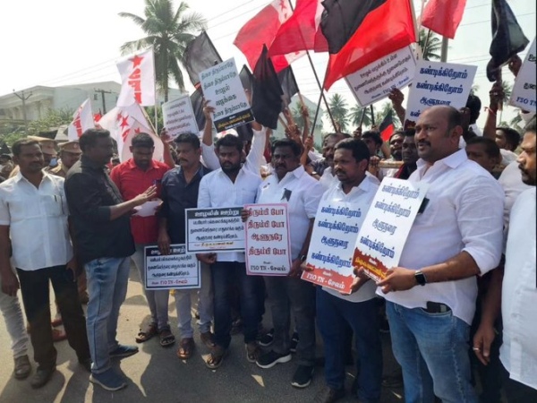 Salem periyar university VC Jaganathan welcomes governor rn ravi Salem periyar university VC Jaganathan welcomes governor rn ravi