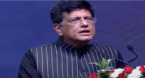Union Minister piyush goyal praises cm stalin and trb rajaa in global investors meet