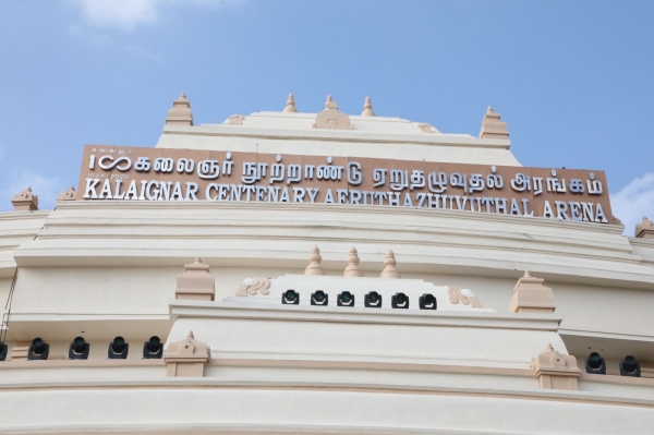 Mahindra thar car will be given to best bull and bull tamer in alanganallur keelakarai jallikattu