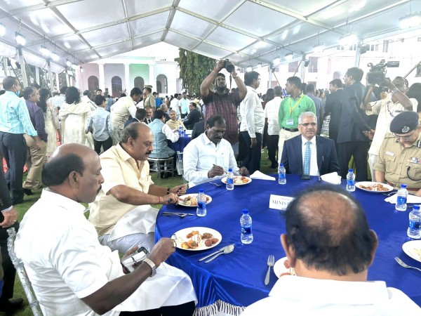 DMDK and OPS absent Tamil Nadu Governors tea party