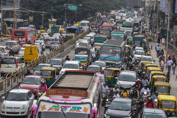 Complete chaos on Bengaluru-Hosur Road on the very first day of 2024