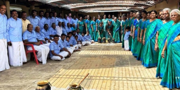  Traditional Pongal Festival at One House 27 Family Relations 75 People Gathered in Sivagangai