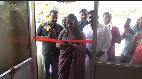 Naam Tamilar Partys Next General Secretary Kayalvizhi Seeman starts Political Tour? 