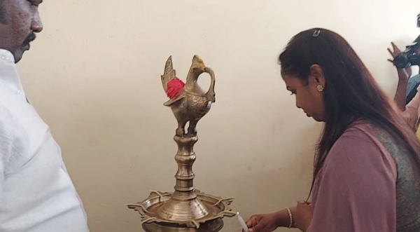 Naam Tamilar Partys Next General Secretary Kayalvizhi Seeman starts Political Tour? 