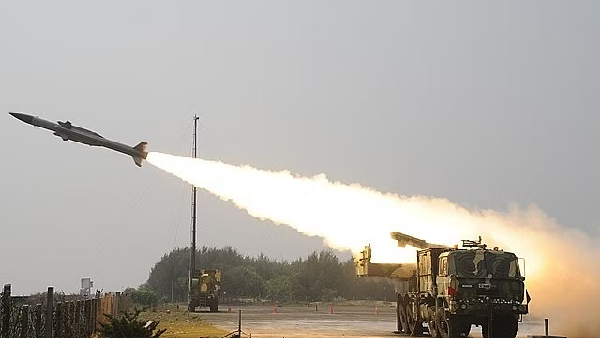 DRDO successfully test-fires new-generation Akash missile that can attack and destroy drones at low altitude DRDO successfully test-fires new-generation Akash missile that can attack and destroy drones at low altitude