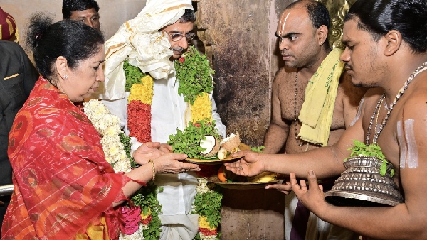 Governor RN Ravi darshan and Pooja in Rameswaram and Srirangam 