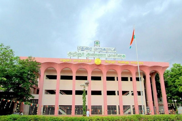 Madurai Corporation Deputy Mayor house and office attacked by 2 miscrents 