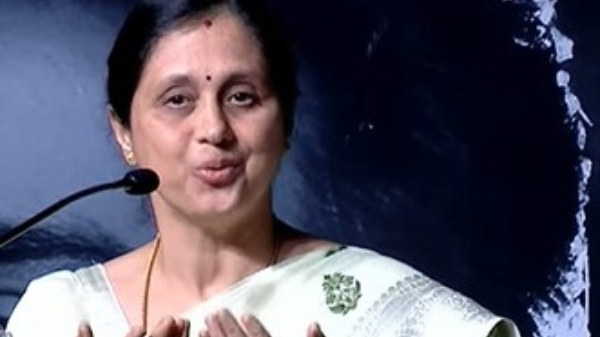  Actres Devayanis Angry Speech at Vijayakanth Memorial