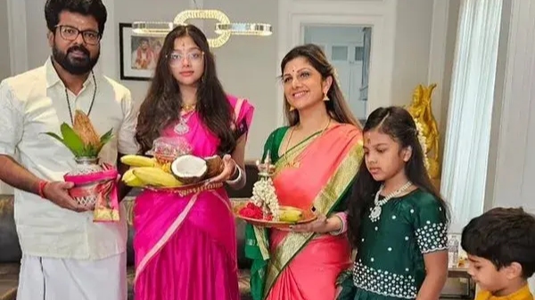 Actress Ramba is special in the house at family photo 