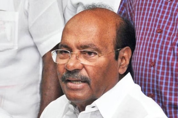 Ramadoss condemns for not giving job opportunity for those who reads Tamil 