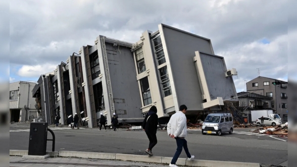  Why 150 Earthquakes Struck Japan in Less Than a Day