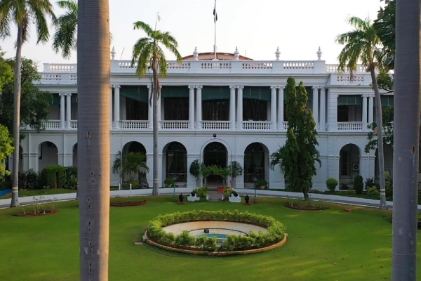 250 years old tradition Puducherry Raj Bhavan will relocates due to renovation work 250 years old tradition Puducherry Raj Bhavan will relocates due to renovation work