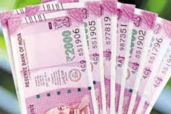 Pongal gift package 1000 rupees and distribution through fingerprint verification by Tamil nadu Government