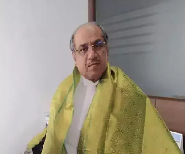 Who is the new advocate General of Tamil Nadu as Shanmuga Sundaram resigns? 