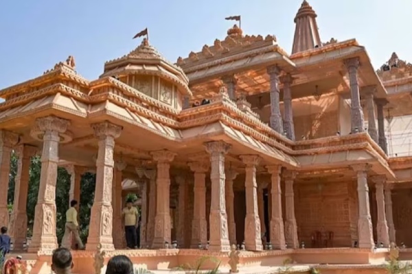 Railways to Broadcast Ayodhya Ram Mandir Pran Pratishtha ceremony live on 9000 Screens 