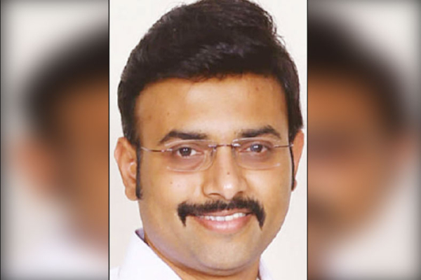 Tamil nadu Forest minister madivendan admitted to Kovai hospital and How is Mathiventhan now in Coimbatore Hospital Tamil nadu Forest minister madivendan admitted to Kovai hospital and How is Mathiventhan now in Coimbatore Hospital