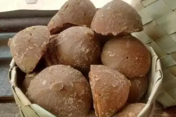 Dr Farook Abdulla explains about how Karuppatti (Palm Jaggery) increases sugar level 
