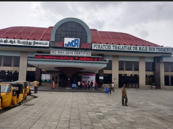 Koyambedu Omni Bus Stand is deserted without passenger traffic 