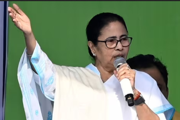 Will Mamata Banerjee and Aam Aadmi decision against India alliance help PM Modi in Lok Sabha 2024? 