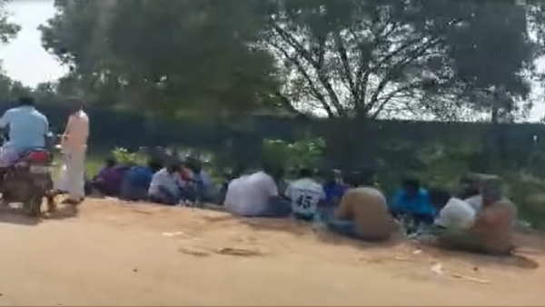  Protesters went to lunch break in hunger strike in Tiruvallur