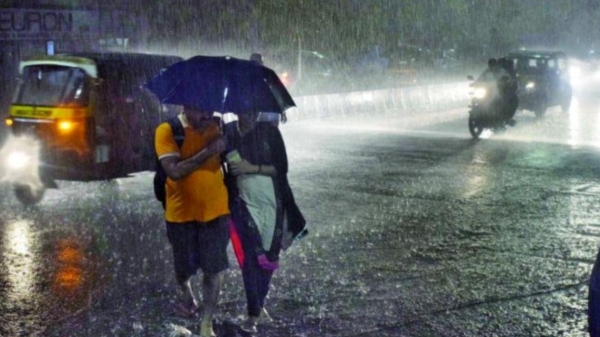 12 districts including Dindigul are likely to experience moderate rain in the next 2 hours 