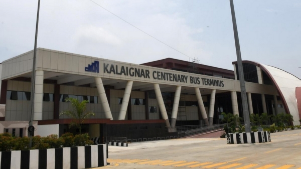 Why are passengers not interested in getting off at kilambakkam bus station? 