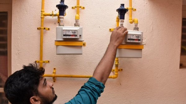 Nature Gas coming to houses in Tamil Nadu through pipe line: Central governments super scheme