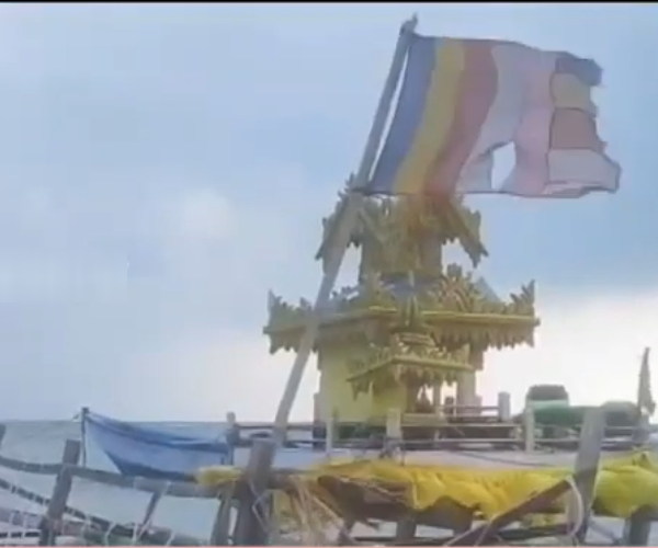Chariot washed ashore near Rameswaram in Ramanathapuram 