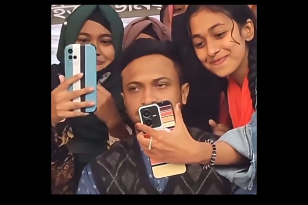 Shakib Al Hasan yawns and uninterested selfies even he contest Bangladesh Parlimaent Election Shakib Al Hasan yawns and uninterested selfies even he contest Bangladesh Parlimaent Election
